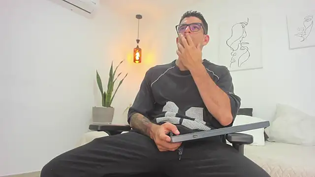 damian bull online show from December 2025 07:26:01 PM