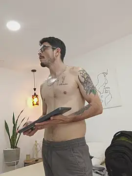 damian bull online show from November 2025 08:24:01 PM