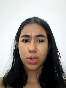 Kassie Collins online show from November 2025 10:45:01 PM