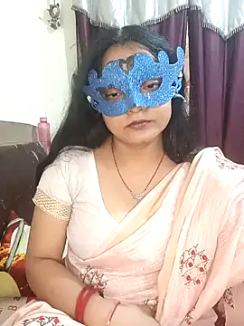 Snapshot of MEERAcle chatting on February 2026 03:50:01 AM MEERAcle online show from February 2026 03:50:01 AM