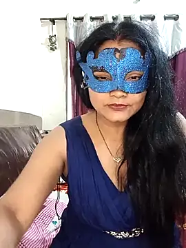 Snapshot of MEERAcle chatting on March 2026 05:48:01 AM MEERAcle online show from March 2026 05:48:01 AM