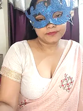 Snapshot of MEERAcle chatting on March 2026 05:19:01 PM MEERAcle online show from March 2026 05:19:01 PM