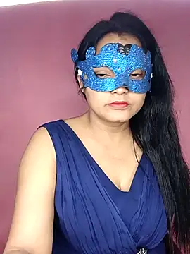 MEERAcle online show from October 2025 04:24:01 AM