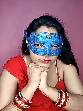 MEERAcle online show from November 2025 07:08:02 PM