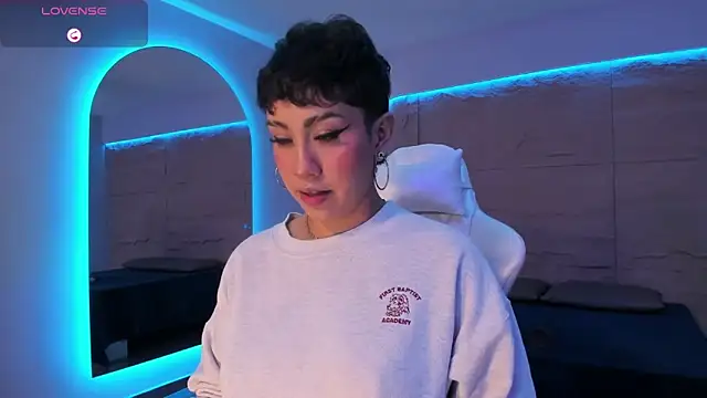 Snapshot of ZahaRose chatting on September 2025 08:25:01 PM ZahaRose online show from September 2025 08:25:01 PM