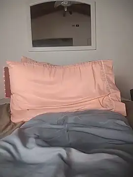 CinnamonGirlRJ online show from December 2025 12:57:02 AM