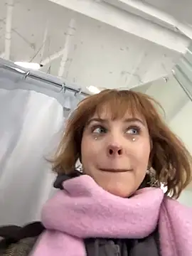 Snapshot of Only_April chatting on November 2025 09:25:01 AM Only April online show from November 2025 09:25:01 AM