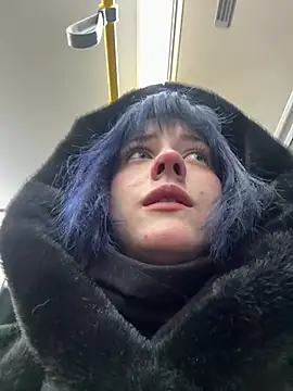 Only April online show from January 2026 06:53:01 AM