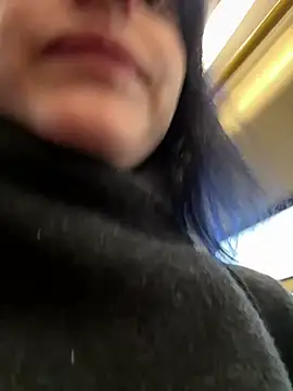 Only April online show from March 2026 04:12:01 AM