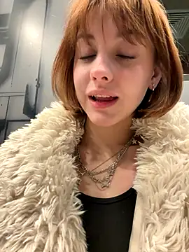 Snapshot of Only_April chatting on November 2025 05:46:01 PM Only April online show from November 2025 05:46:01 PM