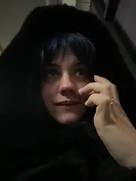 Only April online show from February 2026 04:23:01 AM