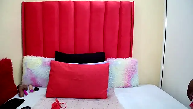 BigAssjuicy26 online show from February 2026 09:48:01 PM