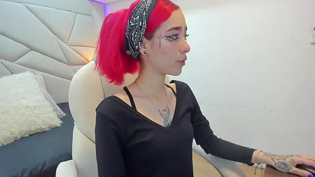 persefone 333 online show from September 2025 08:13:01 PM