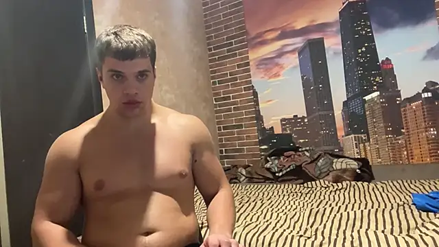 MusclePhantom online show from September 2025 10:54:01 PM