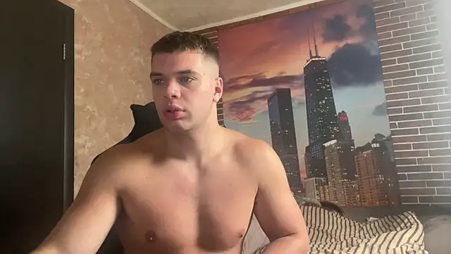 MusclePhantom online show from September 2025 10:53:02 AM