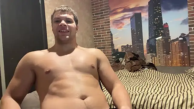 MusclePhantom online show from September 2025 08:41:01 PM