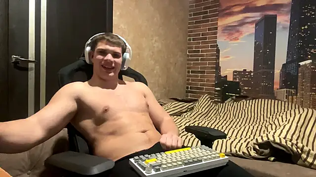 MusclePhantom online show from February 2026 09:12:01 PM