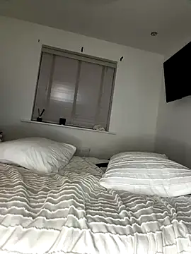 Snapshot of BELLABLACKXUK chatting on December 2025 06:06:01 PM BELLABLACKXUK online show from December 2025 06:06:01 PM