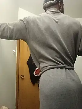 MoonlikePolicy727 online show from December 2025 06:12:01 PM