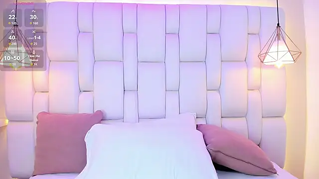 Snapshot of HannaPotther chatting on November 2025 11:36:01 AM HannaPotther online show from November 2025 11:36:01 AM