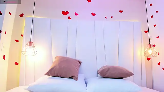 Snapshot of HannaPotther chatting on November 2025 11:36:02 AM HannaPotther online show from November 2025 11:36:02 AM