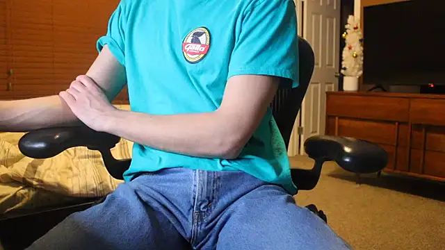 jjjjjfive online show from December 2025 02:45:01 AM