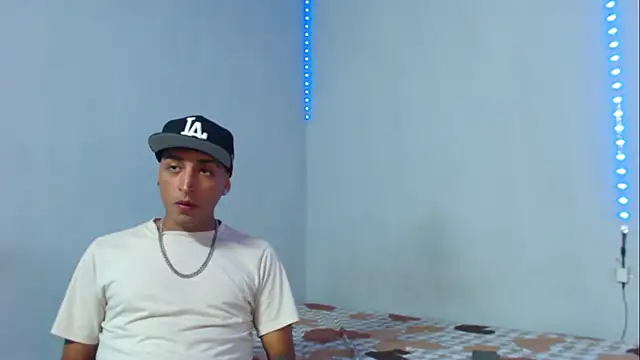 partdemonlatin666 online show from October 2025 09:37:02 PM