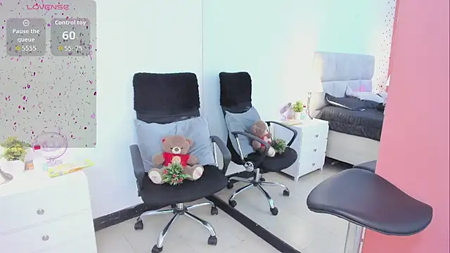 AbbySaennz online show from September 2025 03:23:01 PM