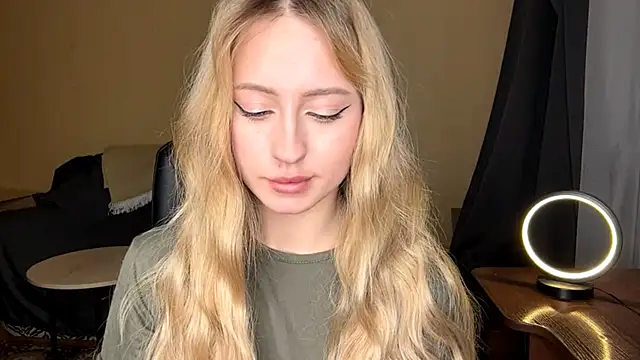 Jetta Corsacami online show from November 2025 02:28:02 PM