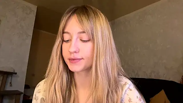 Jetta Corsacami online show from December 2025 12:18:02 PM