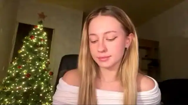 Jetta Corsacami online show from December 2025 12:32:02 PM