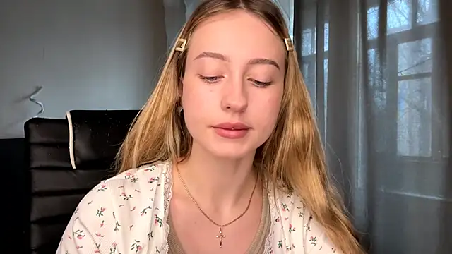 Jetta Corsacami online show from November 2025 10:47:02 AM