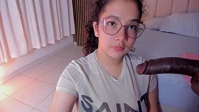 LunaRosse  online show from May 2026 10:35:01 AM