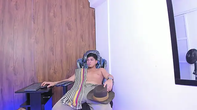 juanmechanic  online show from October 2025 03:18:02 AM