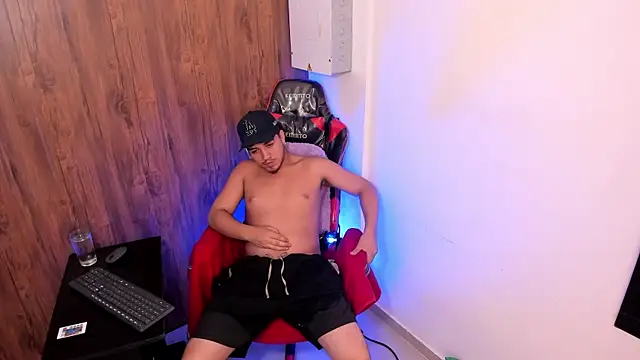 juanmechanic  online show from November 2025 04:15:02 AM