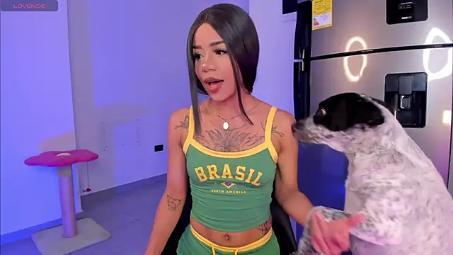 railey rosse  online show from December 2025 01:30:02 AM