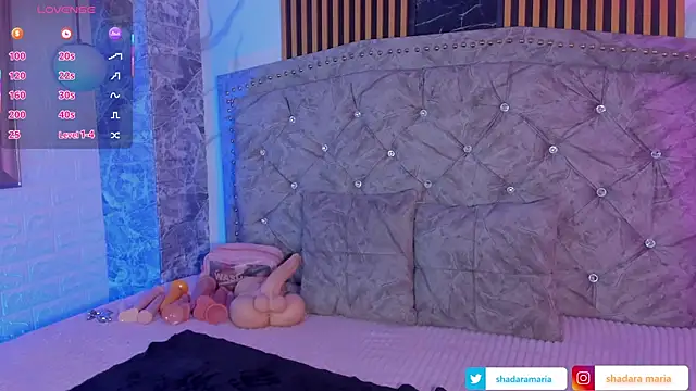 railey rosse  online show from November 2025 03:38:01 PM