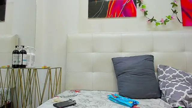 Lucia78couple online show from December 2025 08:30:02 PM