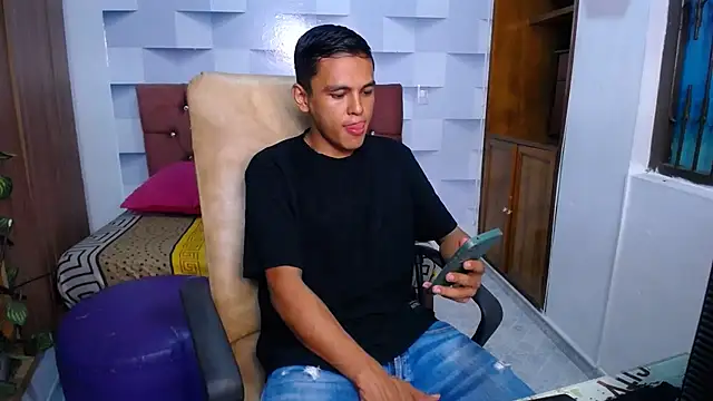 angelss 666 online show from December 2025 03:10:02 AM