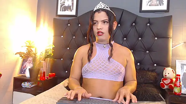 AllisonSpicy online show from October 2025 04:03:01 AM