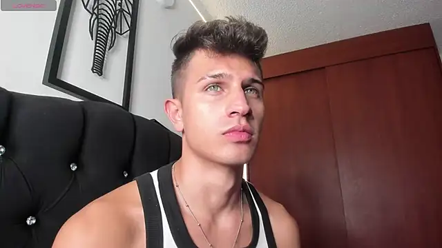 kevin ahss online show from November 2025 10:02:01 PM