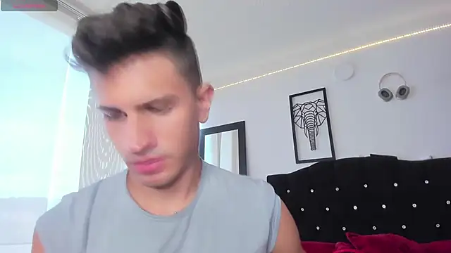 kevin ahss online show from October 2025 09:36:01 PM