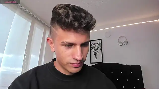 kevin ahss online show from October 2025 09:37:02 PM