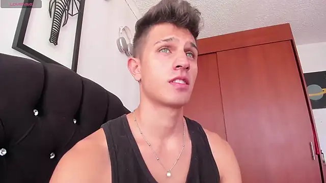 kevin ahss online show from November 2025 07:28:01 PM