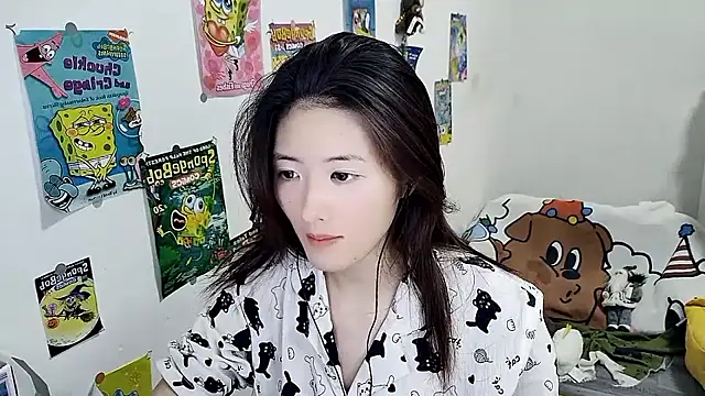 Moonlight-23 online show from October 2025 02:51:02 PM