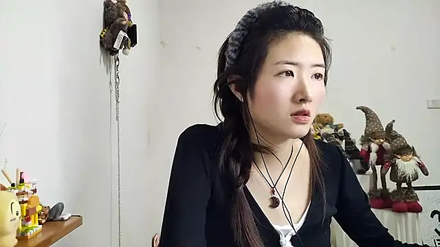 Moonlight-23 online show from December 2025 12:51:01 PM