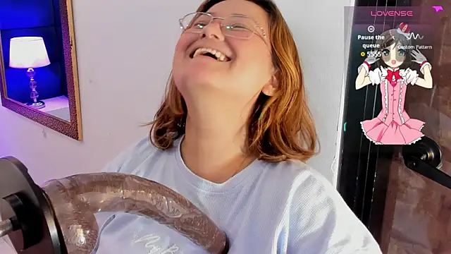 Snapshot of isa_grey_ chatting on September 2025 03:28:01 PM isa grey online show from September 2025 03:28:01 PM