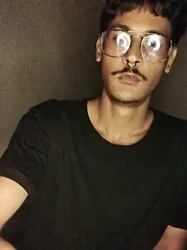 Snapshot of Mago666_ chatting on November 2025 01:45:01 AM Mago666 online show from November 2025 01:45:01 AM