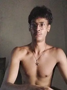 Snapshot of Mago666_ chatting on November 2025 01:17:02 AM Mago666 online show from November 2025 01:17:02 AM