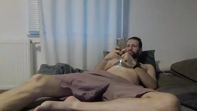 XLBarehengst online show from December 2025 02:49:02 PM